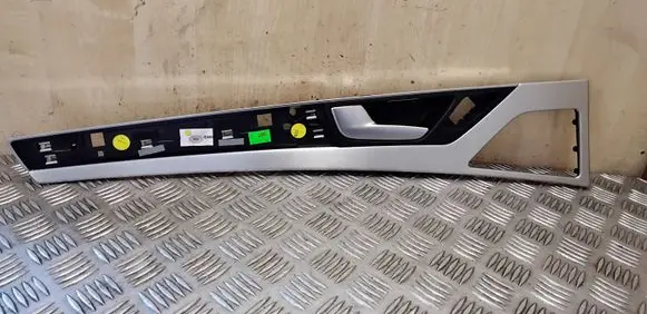 Audi A8 S8 D4 4H Rear door interior handle 4H0867469 4H0839019