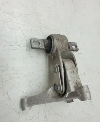 Tesla Model S Engine mount bracket