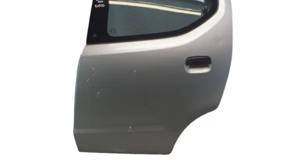 Suzuki Alto Rear door