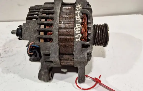 Renault Koleos I Generator/alternator 23100JG71A