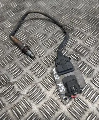 Mercedes-Benz SLK R172 Lambda probe sensor A0009059603 5WK96681E 1107026810