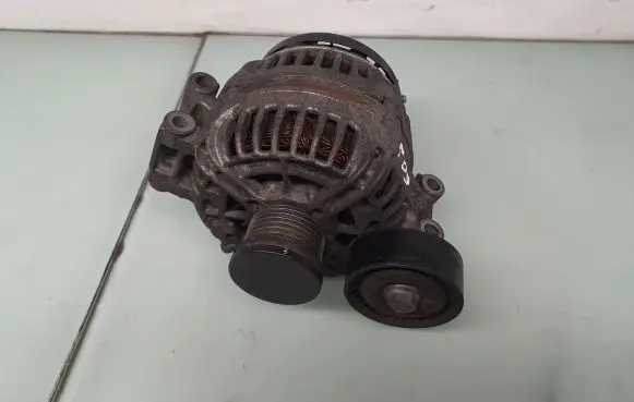 BMW Z4 E85 E86 Generator/alternator 7532966 12317532966