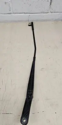 Skoda Octavia Mk2 (1Z) Front wiper blade arm 1Z1955410