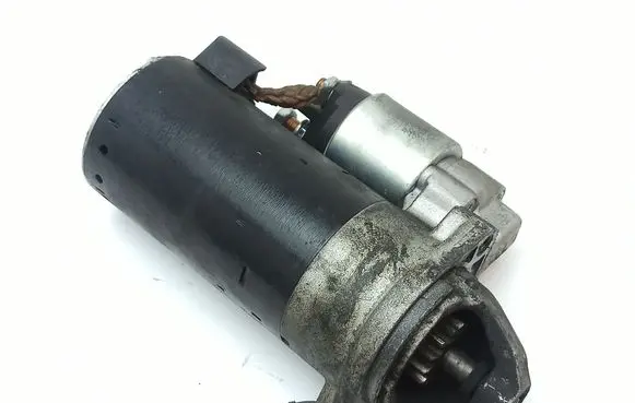 Mercedes-Benz E W212 Starter motor P0830895 LRS02522 200827