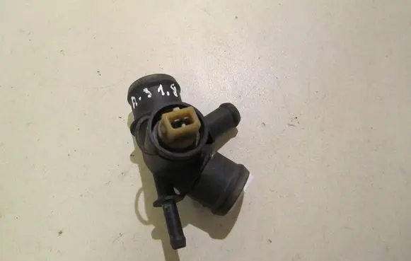 Audi A3 S3 8L Engine coolant pipe/hose 1J0121087A