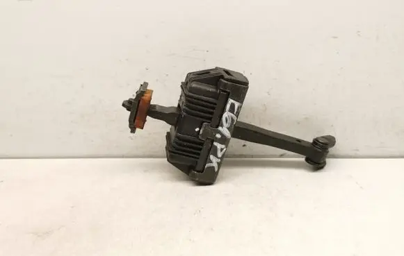 BMW 5 E60 E61 Front door check strap stopper 7176804