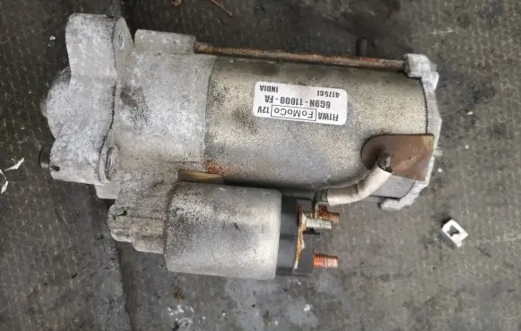 Ford Kuga II Starter motor 6G9N11000FA