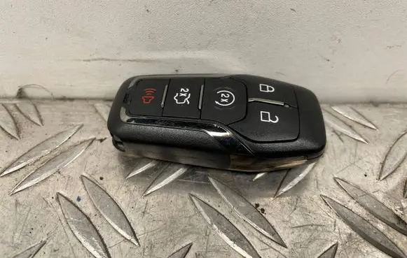 Lincoln MKZ II Ignition key/card 