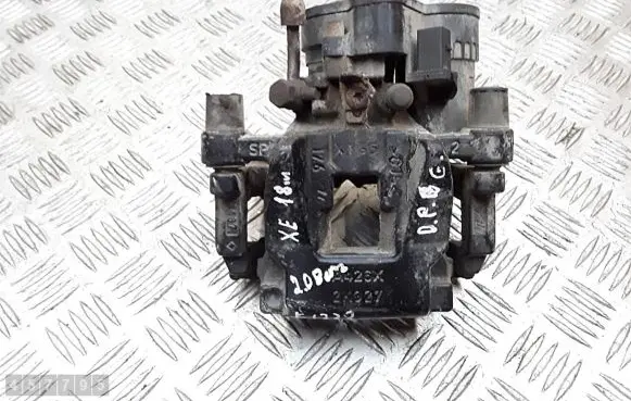 Jaguar XE Rear brake caliper A426X 2K327