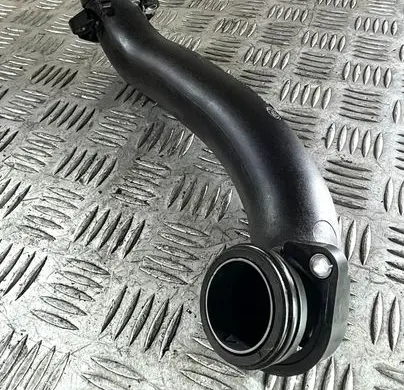 Volvo V60 Turbo air intake inlet pipe/hose 31441494