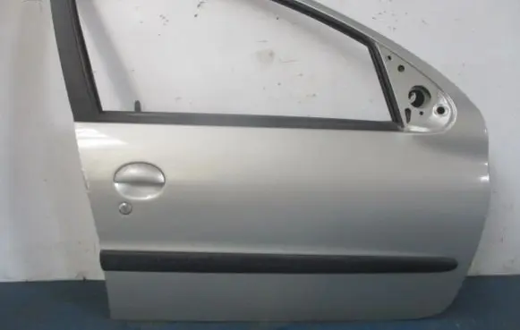 Peugeot 206 CC Front door