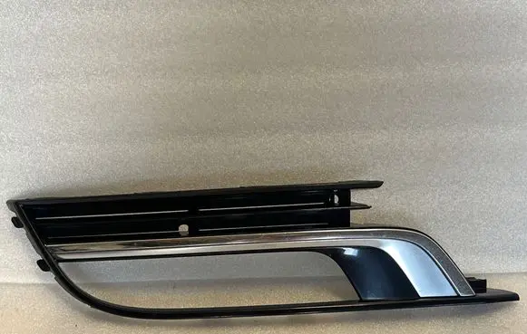Volkswagen PASSAT B8 Front fog light trim/grill 3C8854661