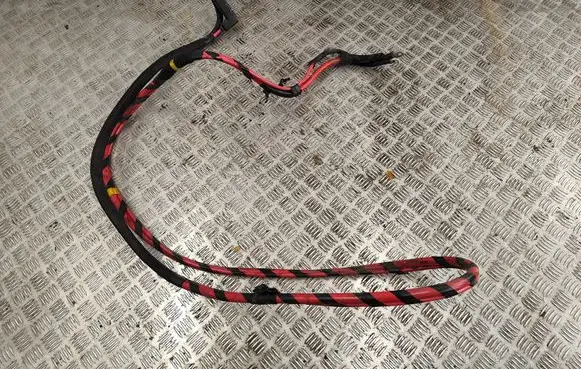 Alfa Romeo 166 Positive cable (battery)