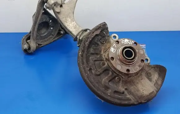 Audi A6 Allroad C5 Front wheel hub spindle knuckle