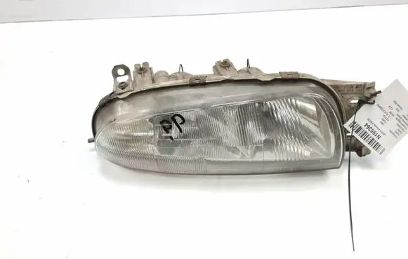 Ford Fiesta Headlight/headlamp