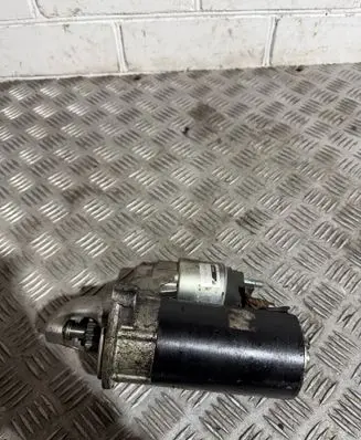 BMW X5 E70 Starter motor 0001115046