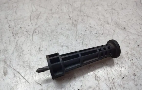 Opel Movano B Floor mat clip fixing clamp 112493971R