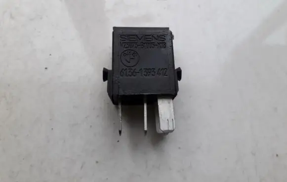 BMW 5 E34 Other relay 61361393412 6136-1393412