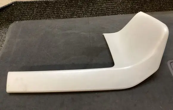 Tesla Model S Dashboard lower bottom trim panel 100231004D 45000825ABG S005664970