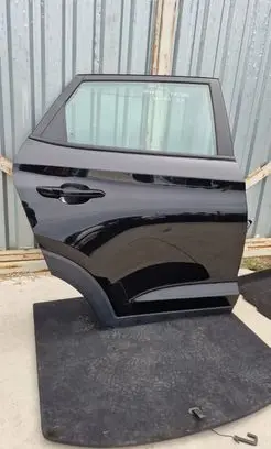 Hyundai Tucson TL Rear door 