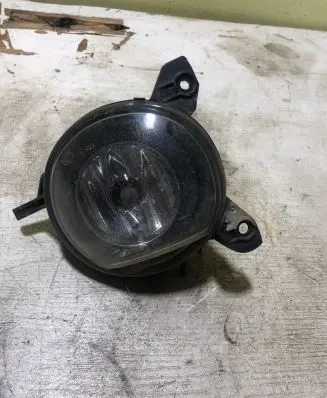 Toyota Corolla Verso E121 Front fog light 812100F010