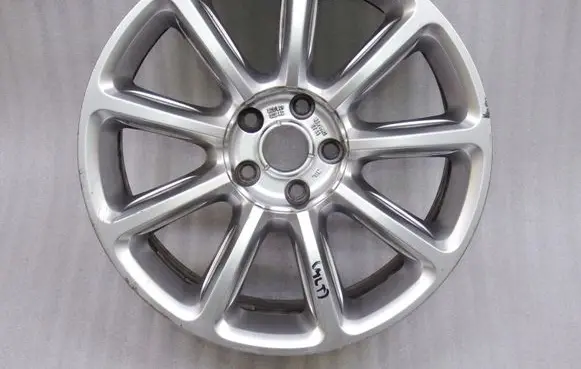 Volkswagen PASSAT B6 R18 alloy rim 