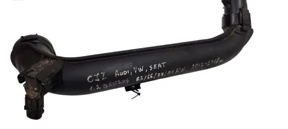Volkswagen Golf VII Intercooler hose/pipe 04E145673C