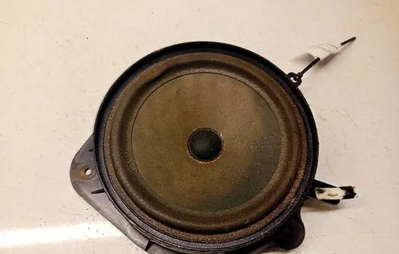 Audi A3 S3 8P Front door speaker 8P0035411