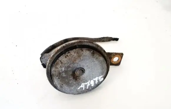 Volkswagen Jetta V Horn signal 007425