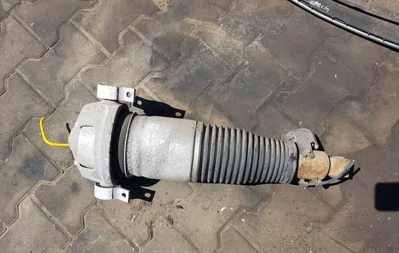 Audi Q7 4L Shock absorber/damper/air suspension 7L8616020IAUTOPI 7L8616020