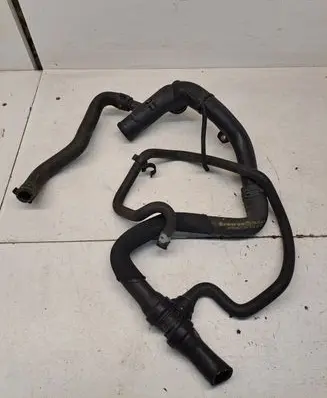 Mercedes-Benz B W245 Engine coolant pipe/hose A1698304296