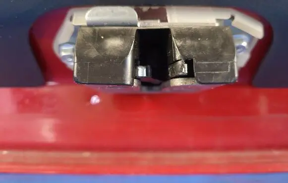 Suzuki SX4 Tailgate/trunk/boot lock/catch/latch 8251080J00