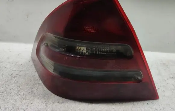 Mercedes-Benz C W203 Rear/tail lights