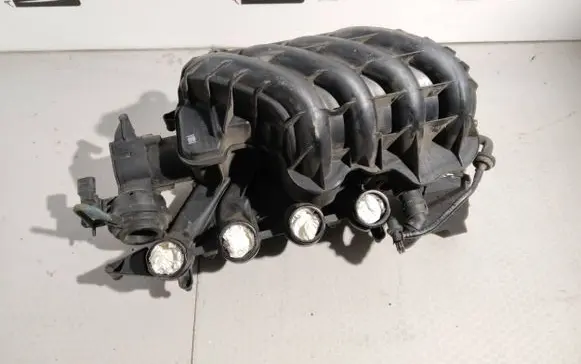 Skoda Octavia Mk2 (1Z) Intake manifold 0261230031 06F133062B 06F133210P