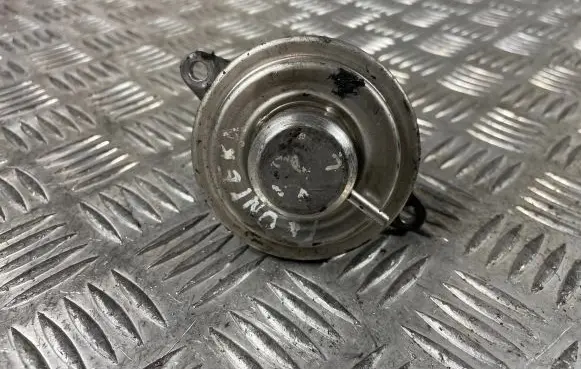 Opel Frontera B EGR valve 500037