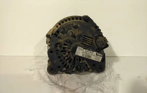 Audi Q7 4L Generator/alternator 059903015R 2542784C 706080222