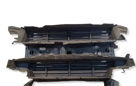 Ford Kuga II Intercooler air guide/duct channel D2L4A DV448472BA