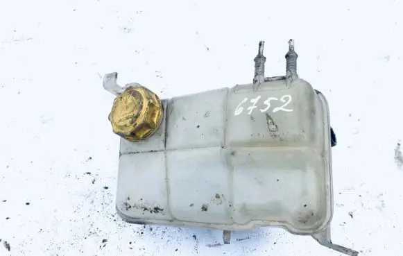 Coolant expansion tank/reservoir