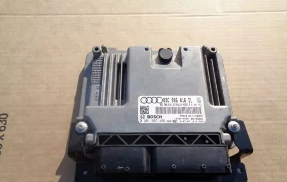 Audi A1 Engine control unit/module 03C906016DL 0261S07495 8XSTEROWNIKMODUECU