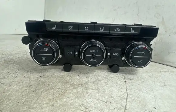 Volkswagen Golf VII Climate control unit 5G0907044CF 5HB01267022 1701870313