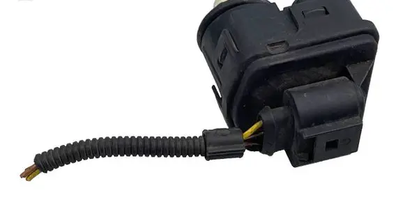 Audi A6 S6 C5 4B Headlight level adjustment motor 8L0941295