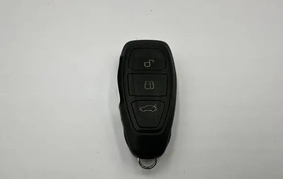 Ford Kuga I Ignition key/card 7S7T15K601EC