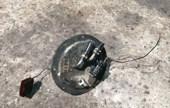 Mazda 6 Fuel level sensor GS1H