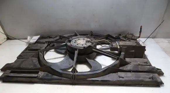 Seat Leon (1P) Air conditioning (A/C) fan (condenser) 3135103803