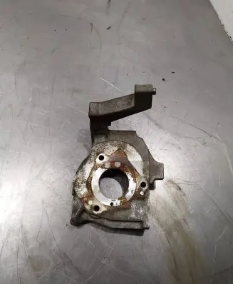 Ford Focus Engine mounting bracket 9654959880