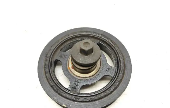 Nissan Qashqai Crankshaft pulley 123033448R