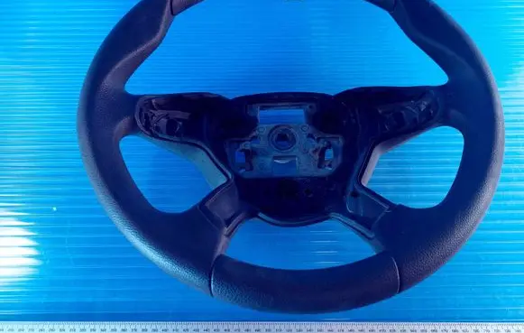 Ford Focus Steering wheel AM513600AF3ZHE