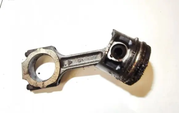 Fiat Bravo - Brava Piston with connecting rod