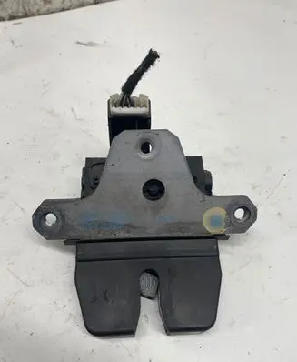 Ford Focus Loading door lock 
