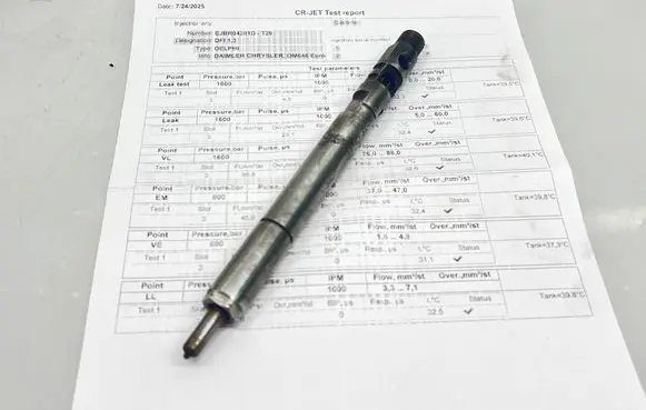 Mercedes-Benz C W204 Fuel injector A6460700987 EJBR04201D
